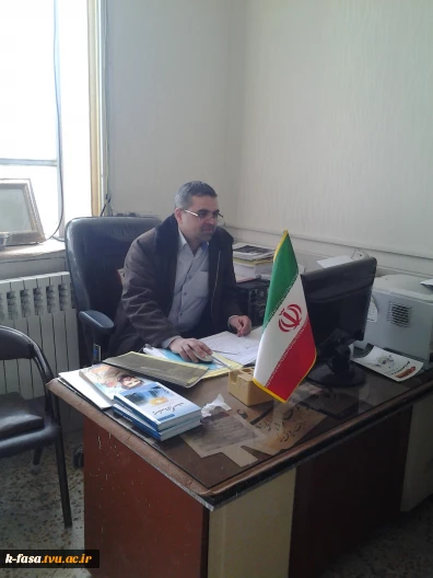 مسئول امور فرهنگی  آموزشکده فسا سید مهدی حسینی