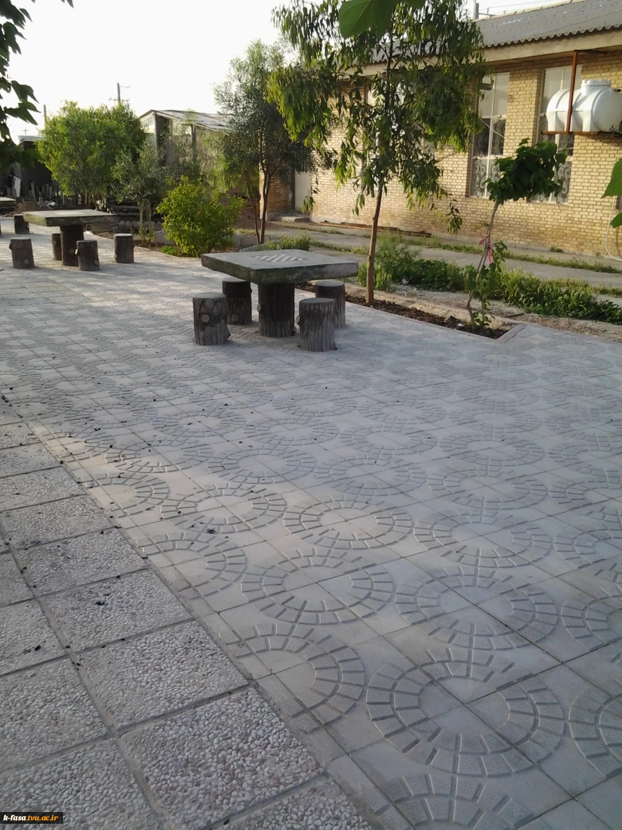 بهسازی محوطه استراحت دانشجویان