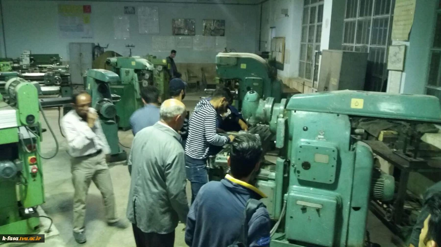 کارگاه تراشکاری و فرزکاری 4