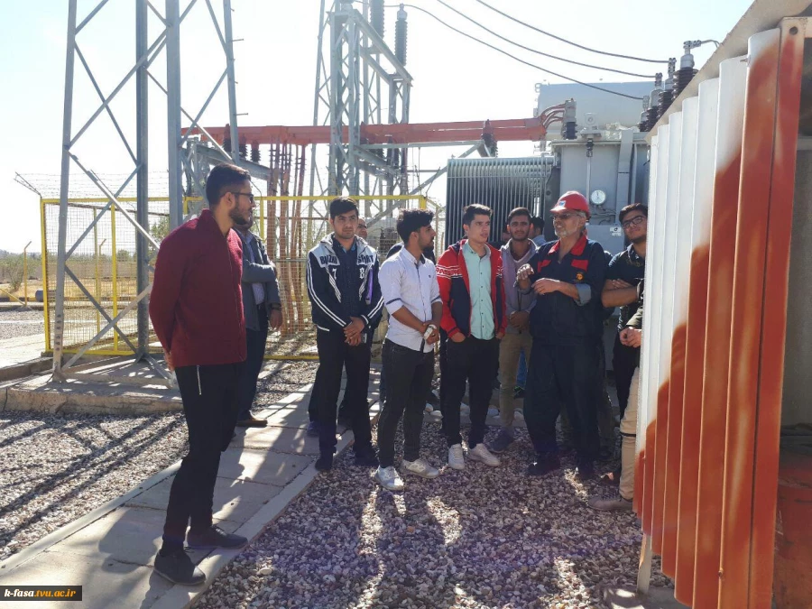 بازدید دانشجویان رشته برق از پست 66/20 اکبرآباد  7