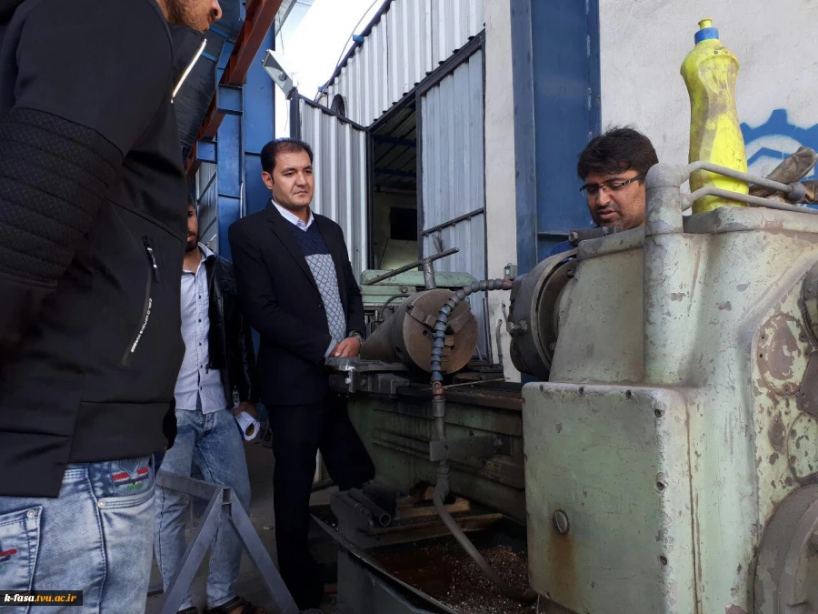بازدید دانشجویان از شرکت تعاونی خدمات صنعتی حدید تراش فسا 19