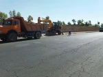 آغاز عملیات بازسازی پیاده رو آموزشکده فنی کشاورزی فسا توسط شهرداری فسا 
 2