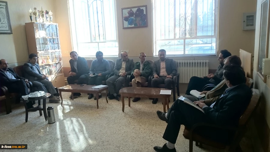 برگزاری جلسه پژوهشی 4