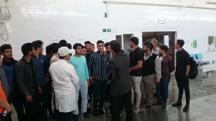 برگزاری تور صنعتی دانشجویان آموزشکده فنی کشاورزی فسا در  کارخانه مانی ماس 2