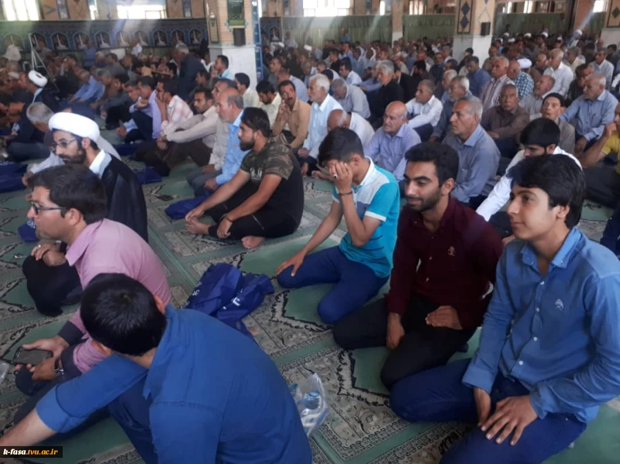 حضور پرشور دانشجویان آموزشکده در نماز عبادی سیاسی جمعه شهرستان 3