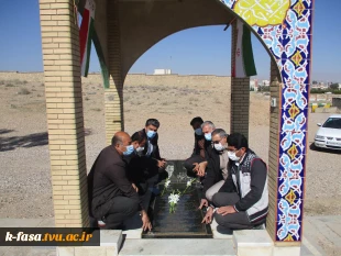 مراسم غبارروبی ، عطر افشانی و گلباران مرقد مطهر شهید انقلاب شهرستان فسا 3