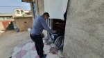 توزیع بسته های غذایی و وویلچر بین نیازمندان توسط گروه جهادی بسیج دانشجویی آموزشکده فنی و کشاورزی فسا 4