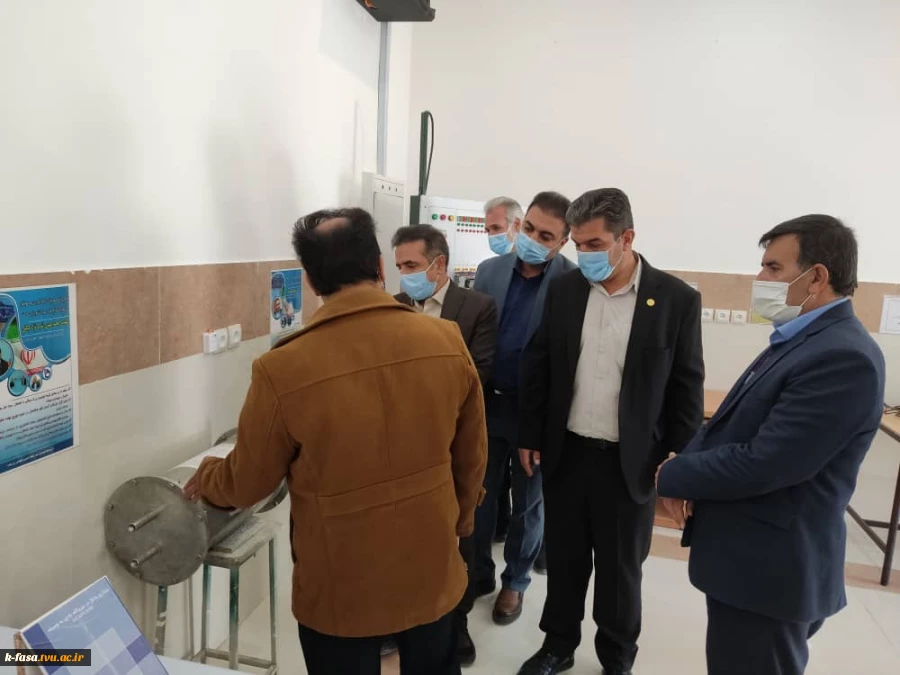 افتتاح نمایشگاه هفته پژوهش آموزشکده فنی و کشاورزی فسا 5