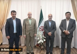 دیدار رئیس آموزشکده فنی و کشاورزی فسا با وزیر علوم ،تحقیقات و فناوری 3
