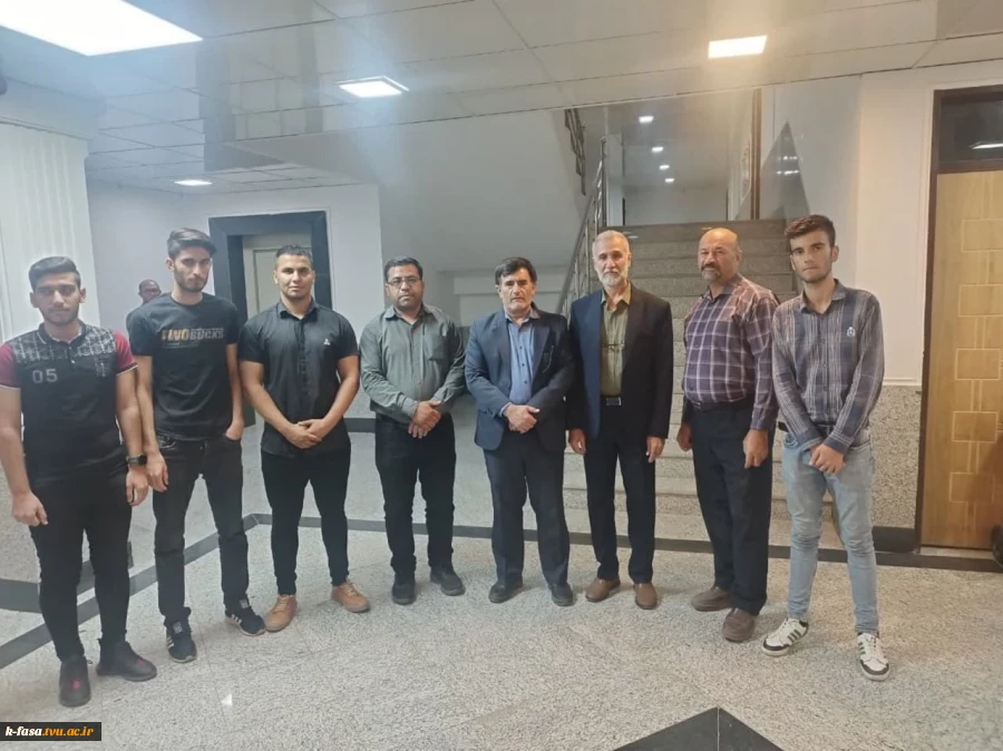 دیدار دکتر دهقان معاون حقوقی رئیس جمهور با نخبگان سیاسی اجتماعی و اقتصادی شهرستان فسا  2