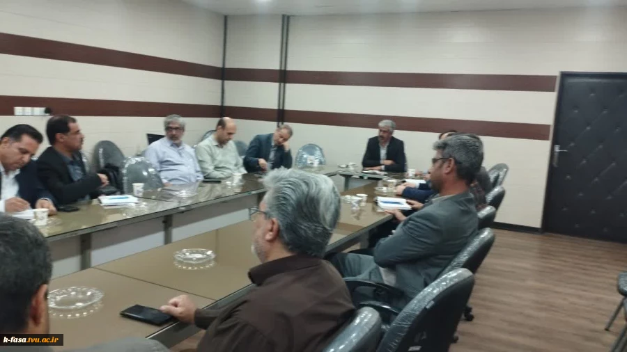 جلسه هماهنگی کنسرسیوم کشاورزی طرح تات باحضور اعضای کمسیون و دبیر کنسرسیوم آموزشکده فسا  4